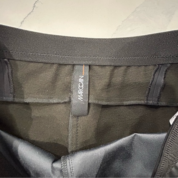 Marc Cain 50/50 Faux Leather & Stretch Fabric Joggers - Picture 8 of 13